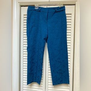 Loft size 6 cropped pants